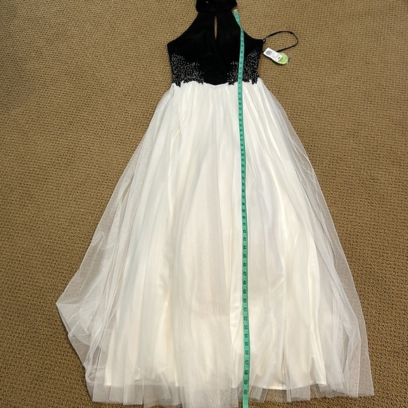 Blondie Nites Juniors Long Ballgown Dress Halter Prom Black Tie Formal size 5 - Picture 16 of 17